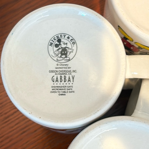 Mickey Mouse 4 Piece Coffee Cup Set - Picture 5 of 10